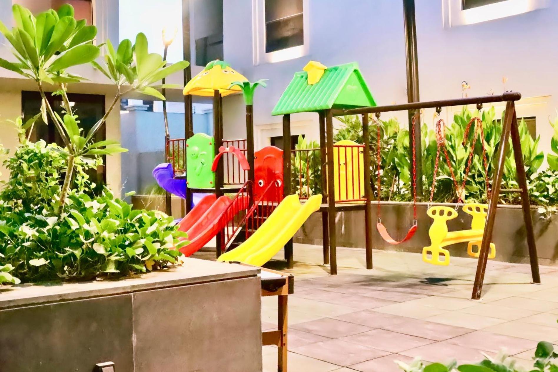 New & Contemporary 2br Near Attractions In Apartment *